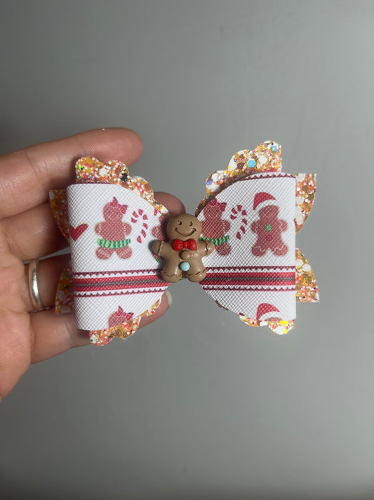 Gingerbread man medium bow